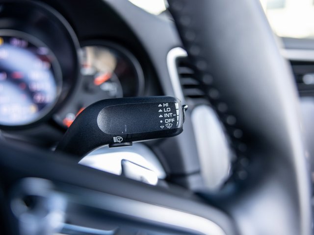 Certified 2017 Porsche 911 Turbo image 37