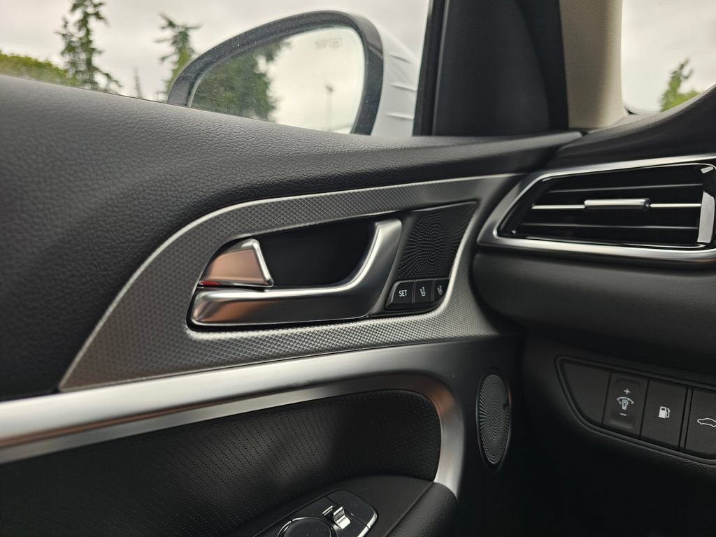 Certified 2026 Genesis G70 2.5T Prestige AWD/4WD image 33