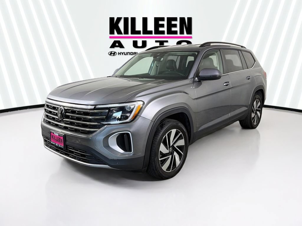 Used 2025 Volkswagen Atlas SE AWD/4WD image 3