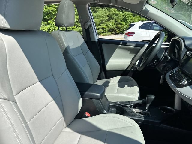 Used 2015 Toyota RAV4 XLE AWD/4WD image 19