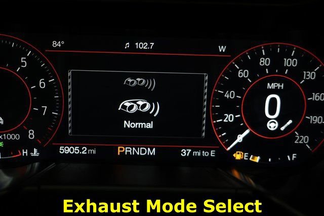 Used 2022 Ford Mustang Shelby GT500 w/ Carbon Fiber Track Pack image 34