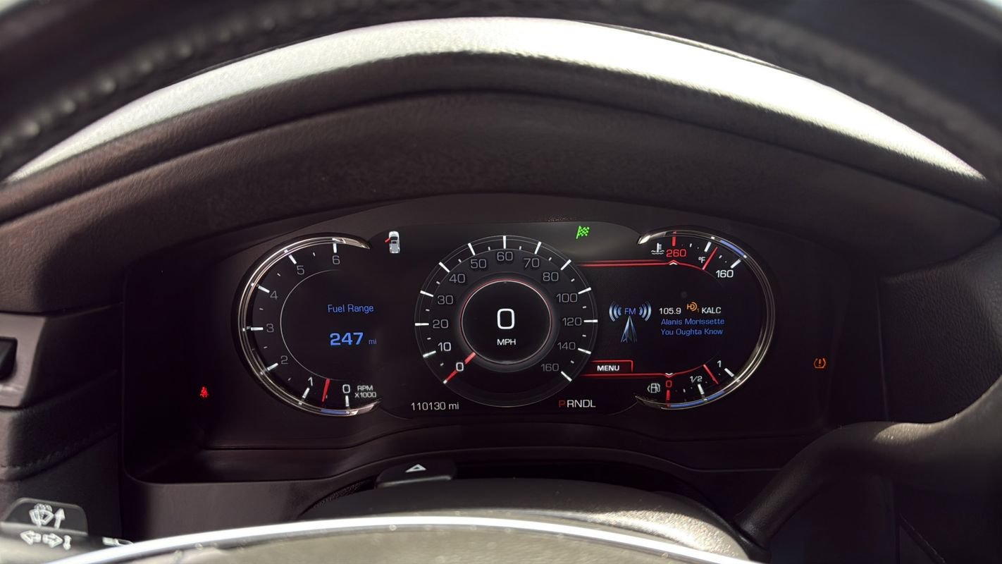 Used 2019 Cadillac Escalade Luxury AWD/4WD image 11