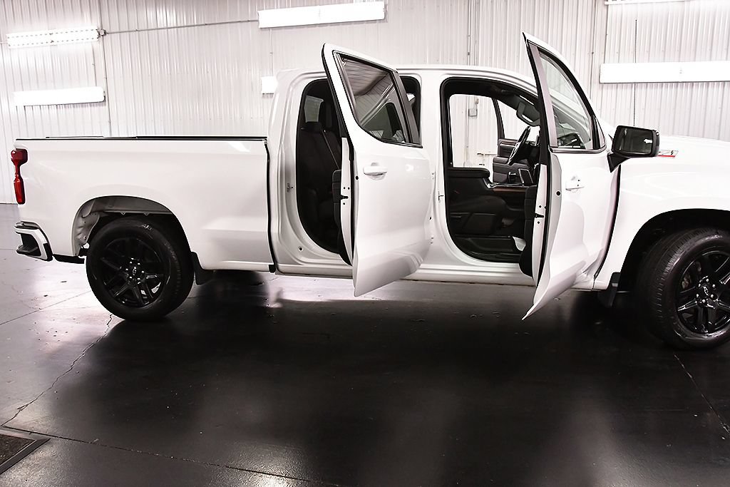 Used 2023 Chevrolet Silverado 1500 RST w/ Z71 Off-Road Package AWD/4WD image 31