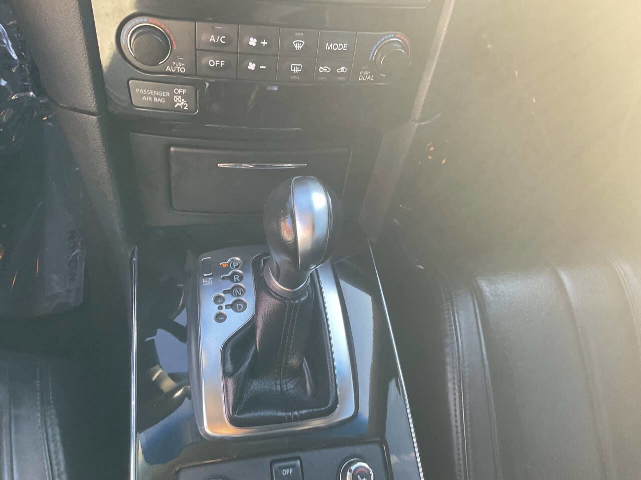 Used 2016 INFINITI QX70 2WD image 19