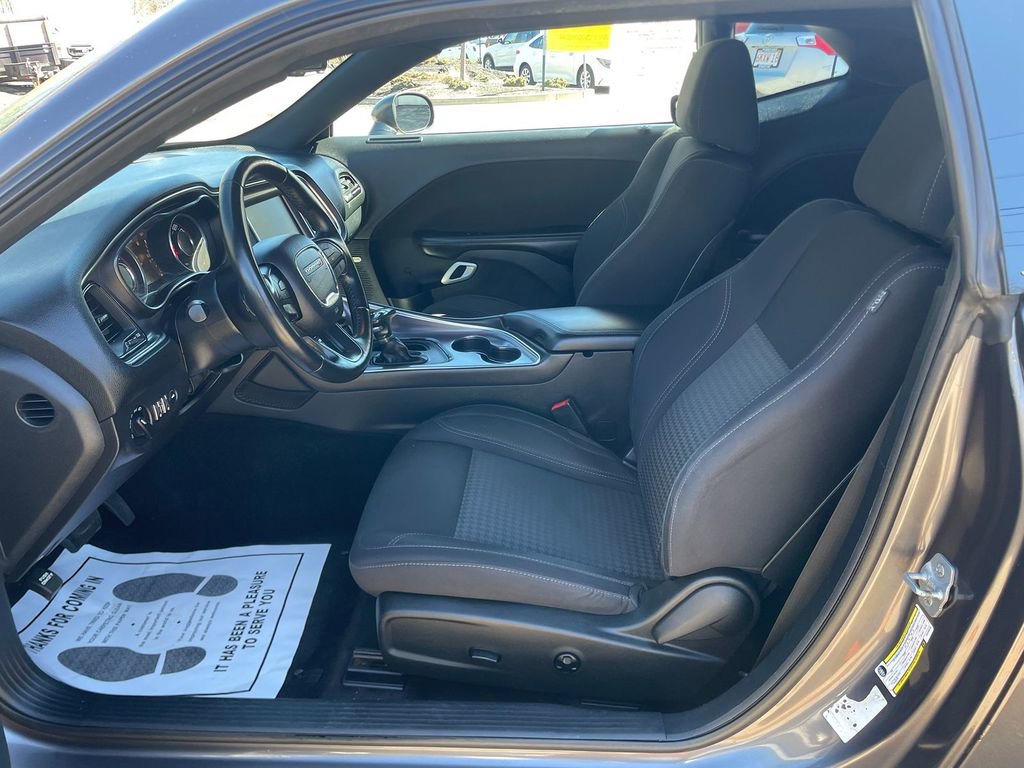 Used 2015 Dodge Challenger SXT w/ Sound Group image 12