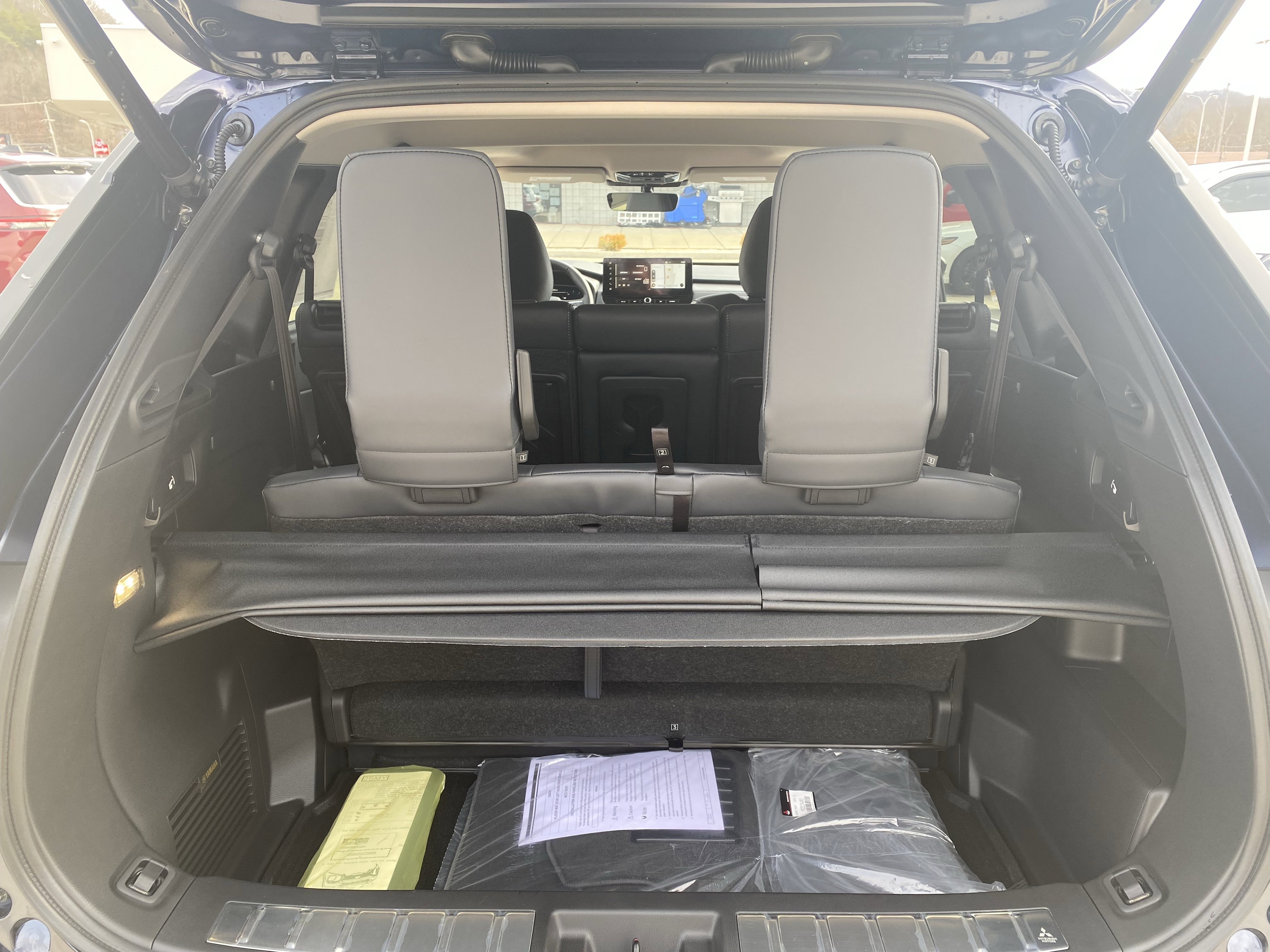 New 2026 Mitsubishi Outlander SE image 25