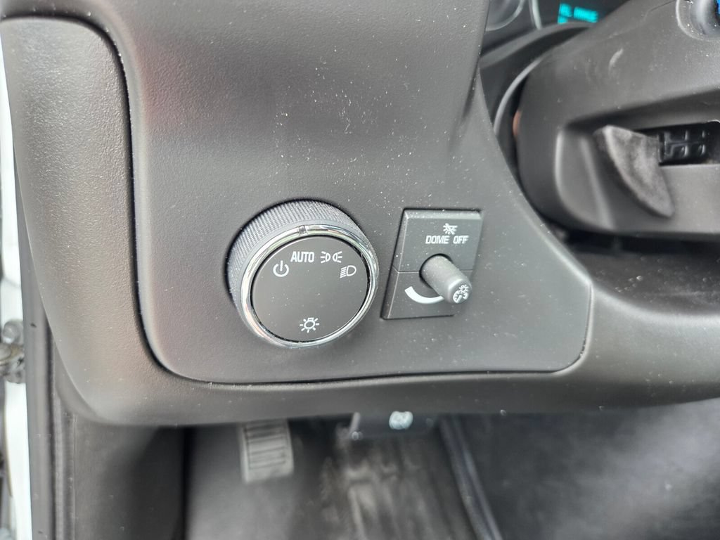 New 2026 Chevrolet Express 3500 RWD image 12