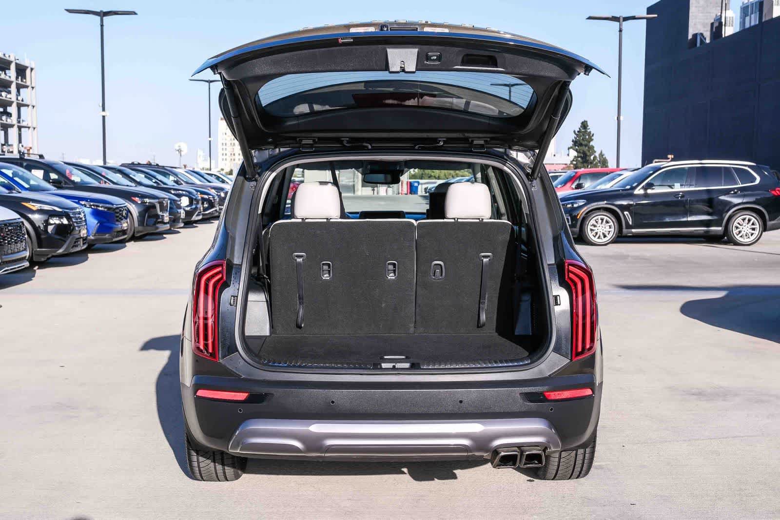 Used 2022 Kia Telluride SX FWD image 29