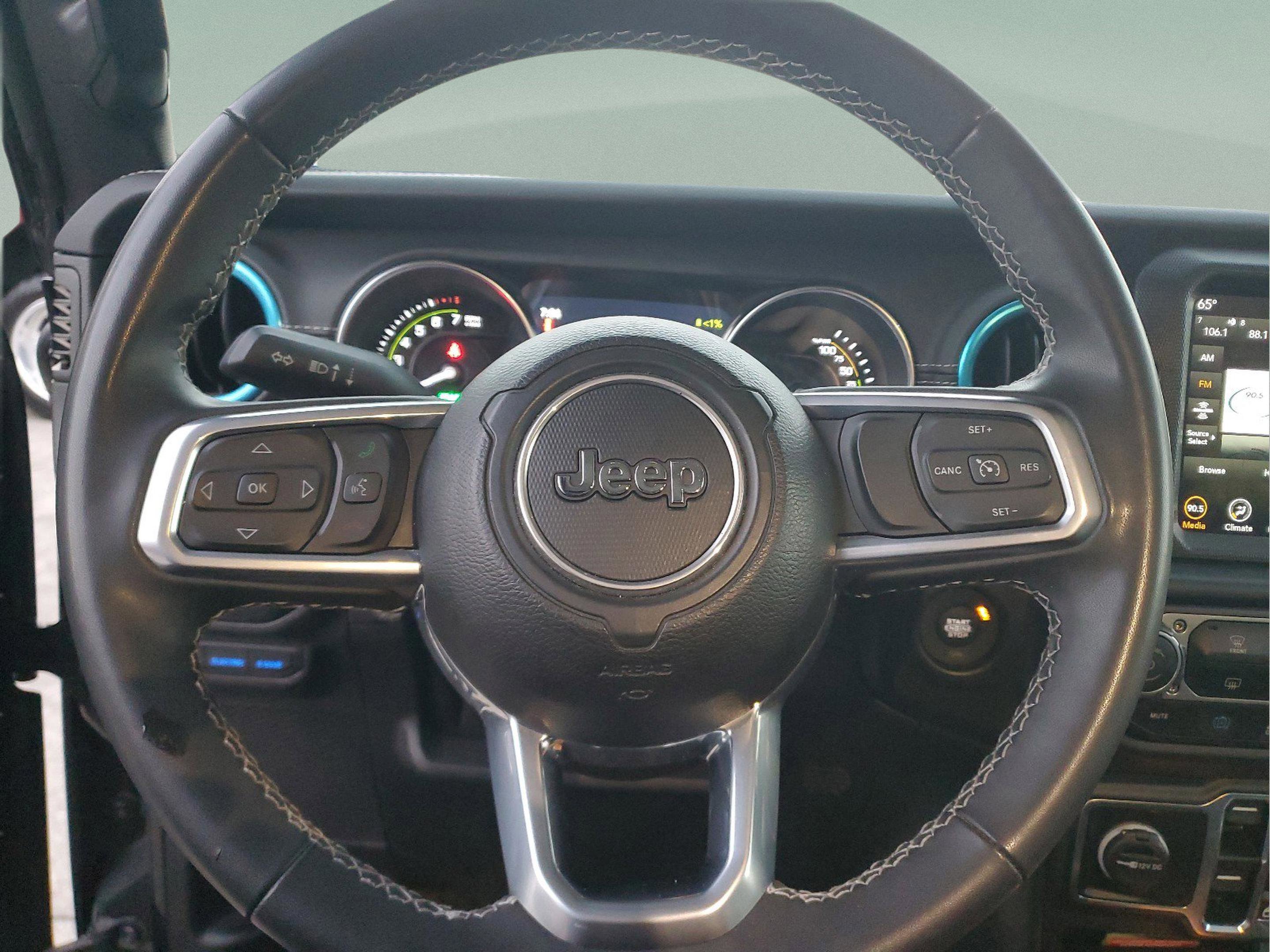 Certified 2023 Jeep Wrangler Sahara image 18