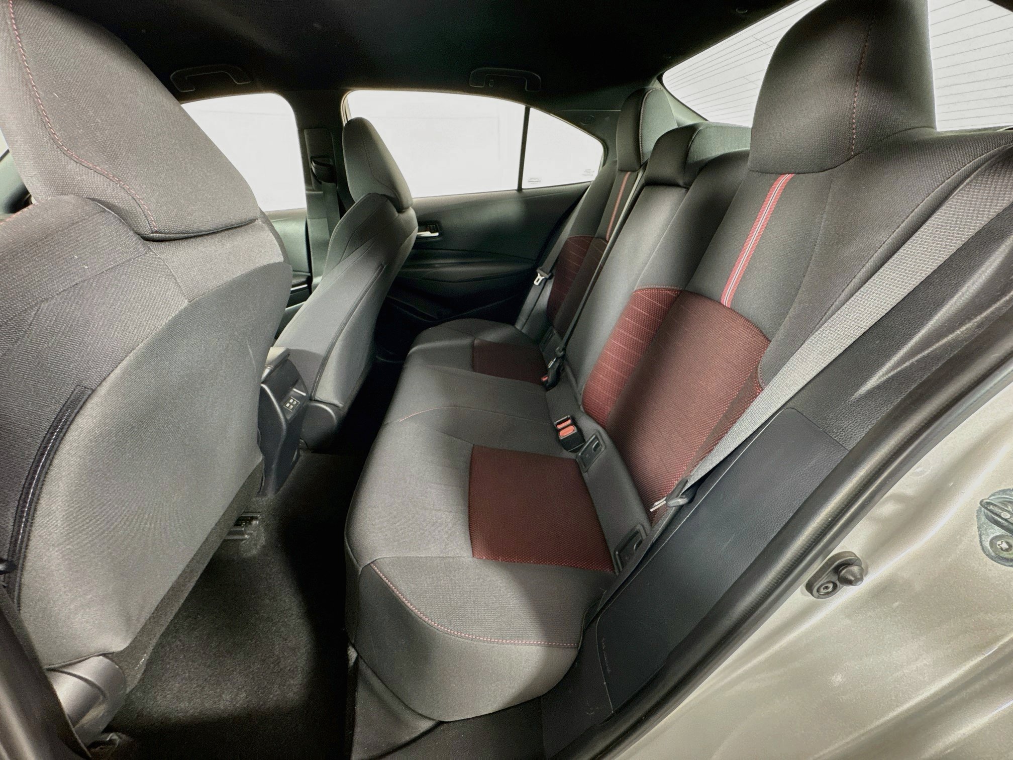 Certified 2024 Toyota Corolla SE FWD image 16