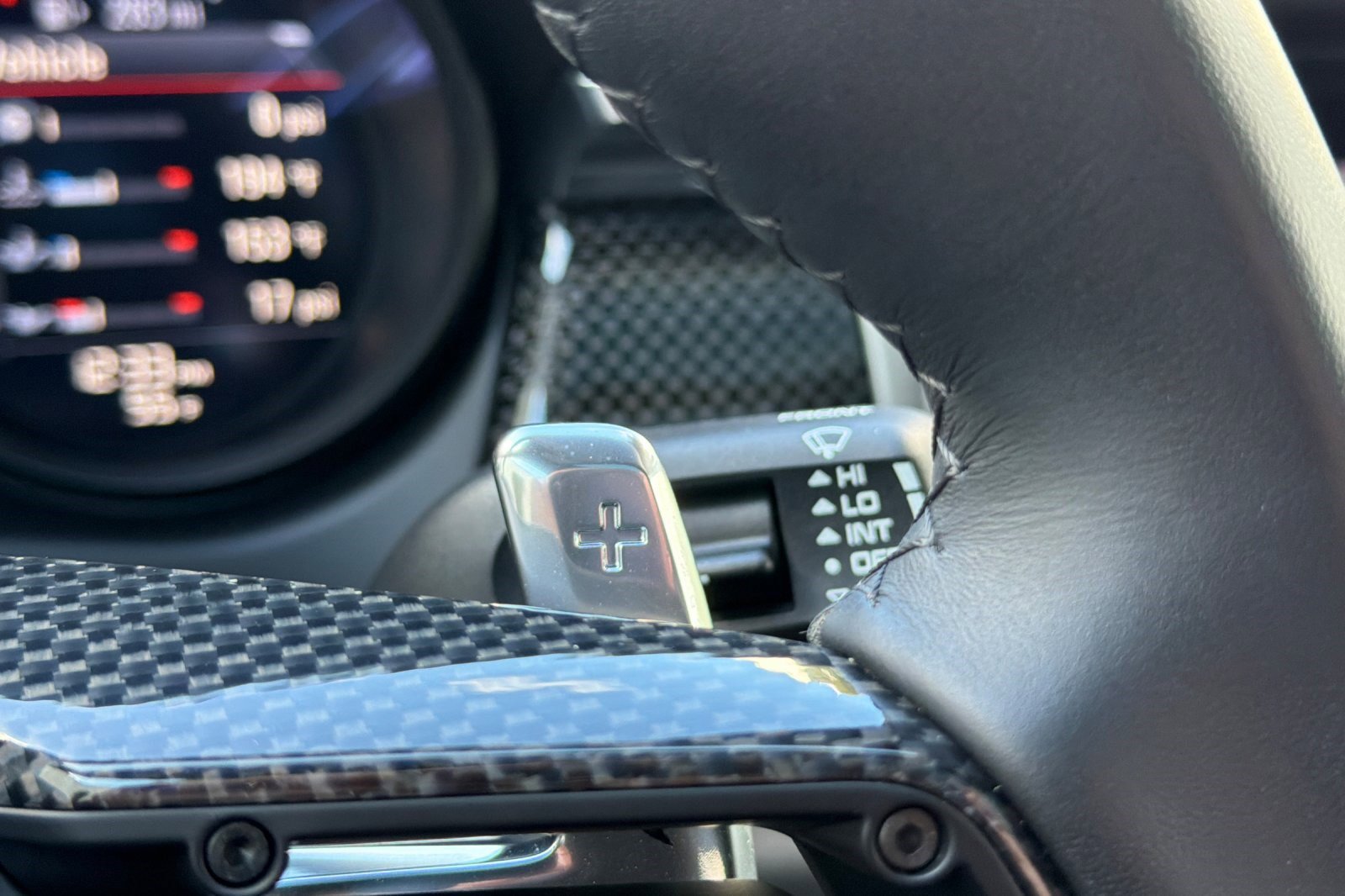 Used 2025 Porsche Macan GTS image 35