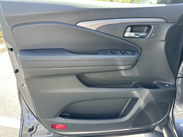 New 2026 Honda Ridgeline RTL image 17