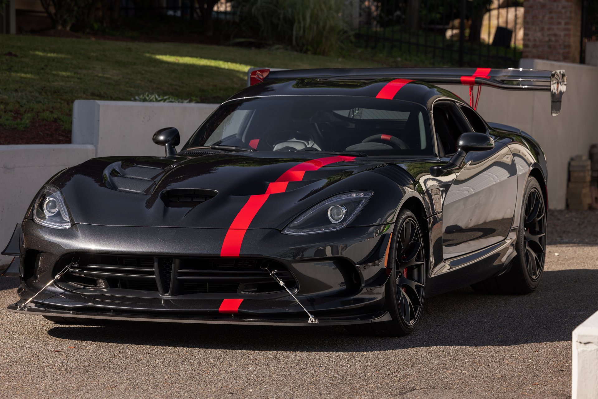 Used 2017 Dodge Viper ACR w/ Extreme Aero Package RWD image 6