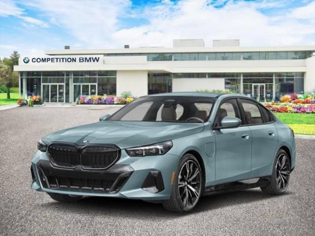 New 2027 BMW 550e xDrive w/ M Sport Professional Package