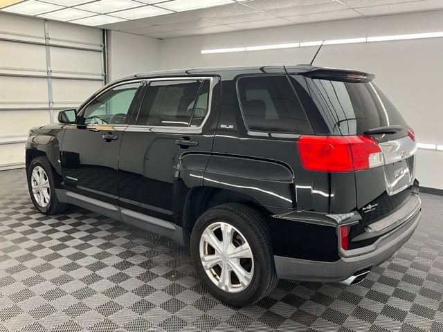 Used 2017 GMC Terrain SLE AWD/4WD image 11