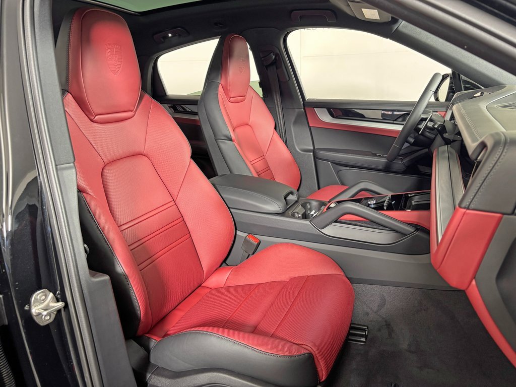 New 2026 Porsche Cayenne S image 38