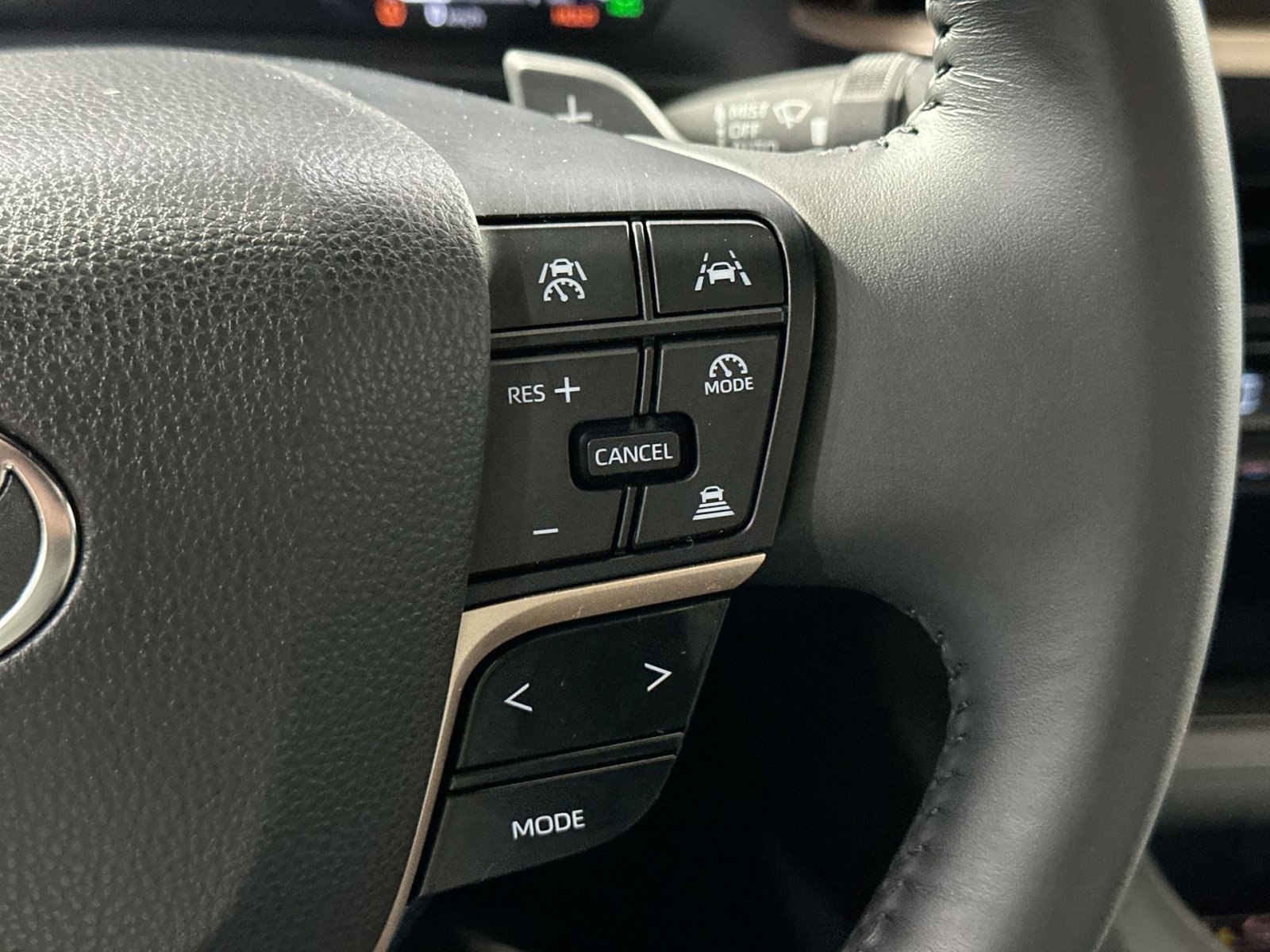 Used 2023 Toyota Crown Platinum image 20