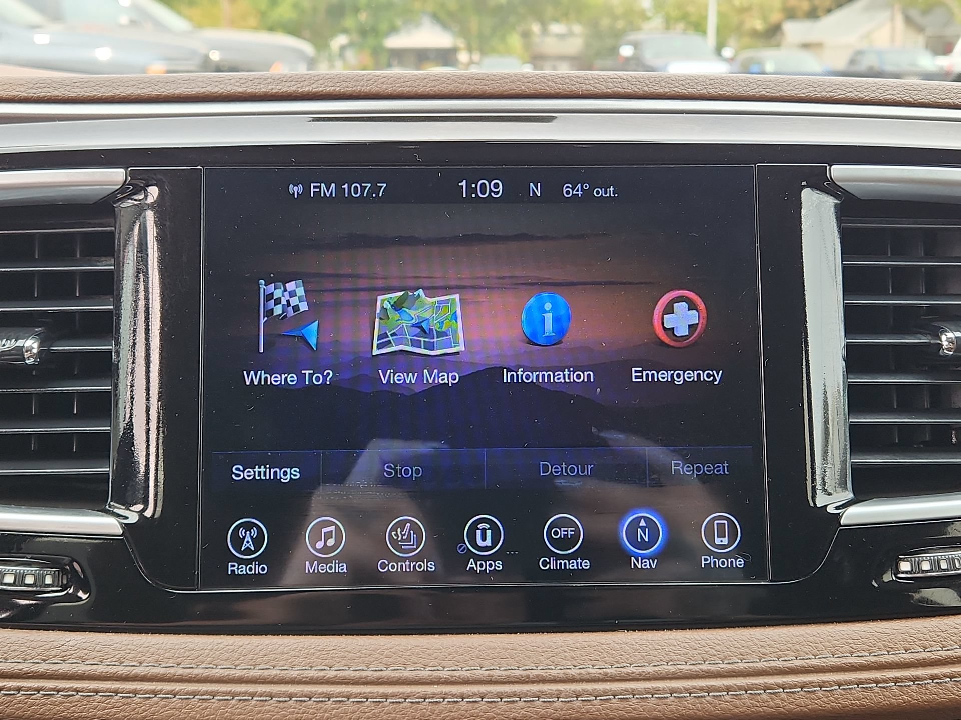 Certified 2017 Chrysler Pacifica Limited FWD image 20