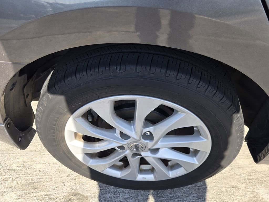 Used 2019 Nissan Sentra SV FWD image 5