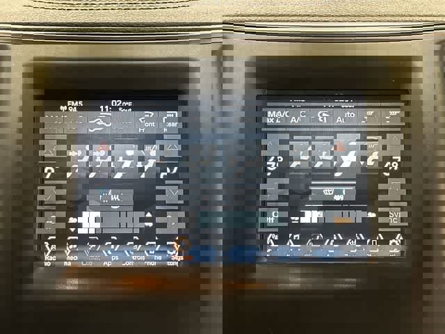 Used 2020 Jeep Cherokee Latitude Plus w/ Comfort/Convenience Group image 15