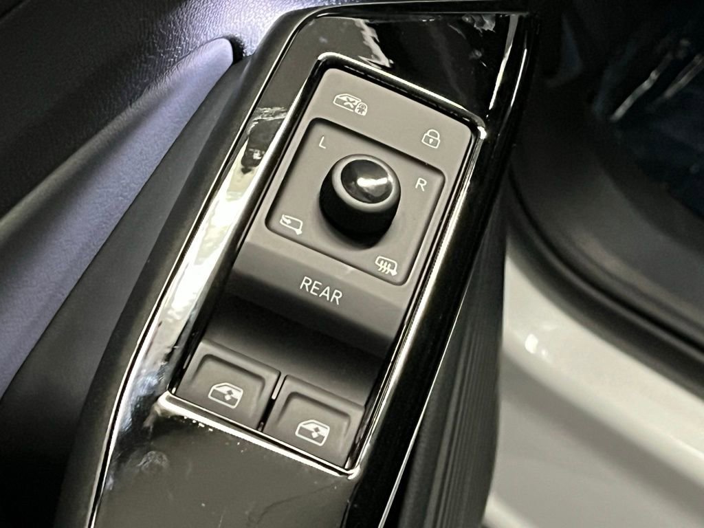 New 2026 Volkswagen ID.4 Pro S Plus AWD/4WD image 20