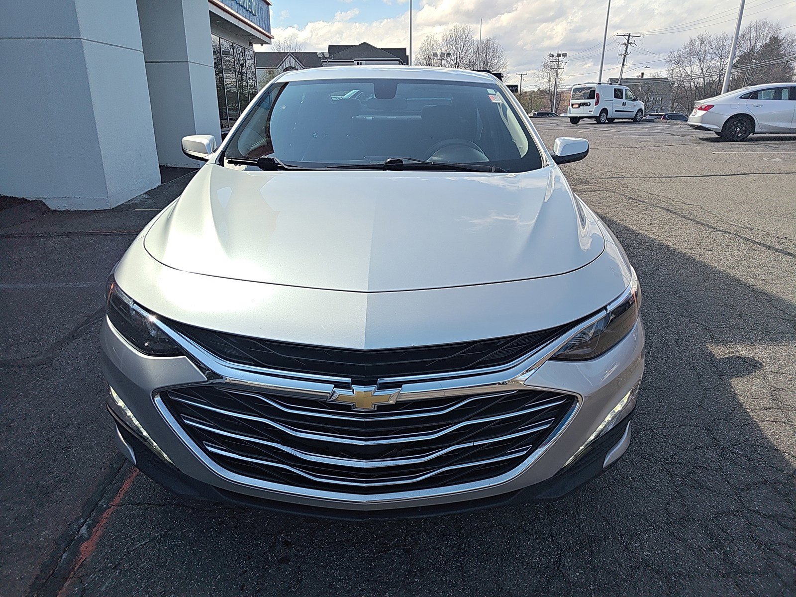 Used 2022 Chevrolet Malibu LT FWD image 2