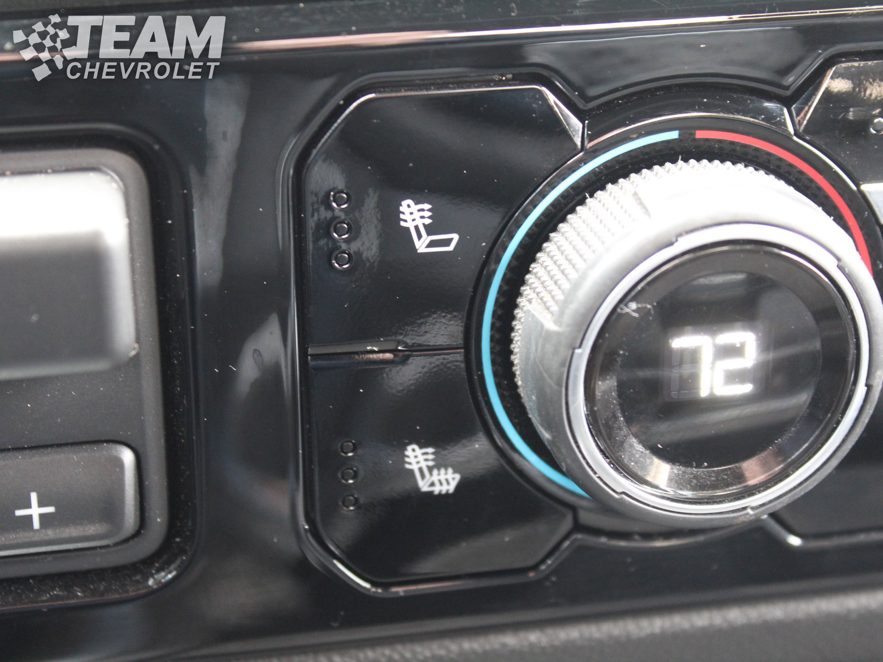 Used 2024 Chevrolet Silverado 3500 LT w/ Convenience Package AWD/4WD image 16