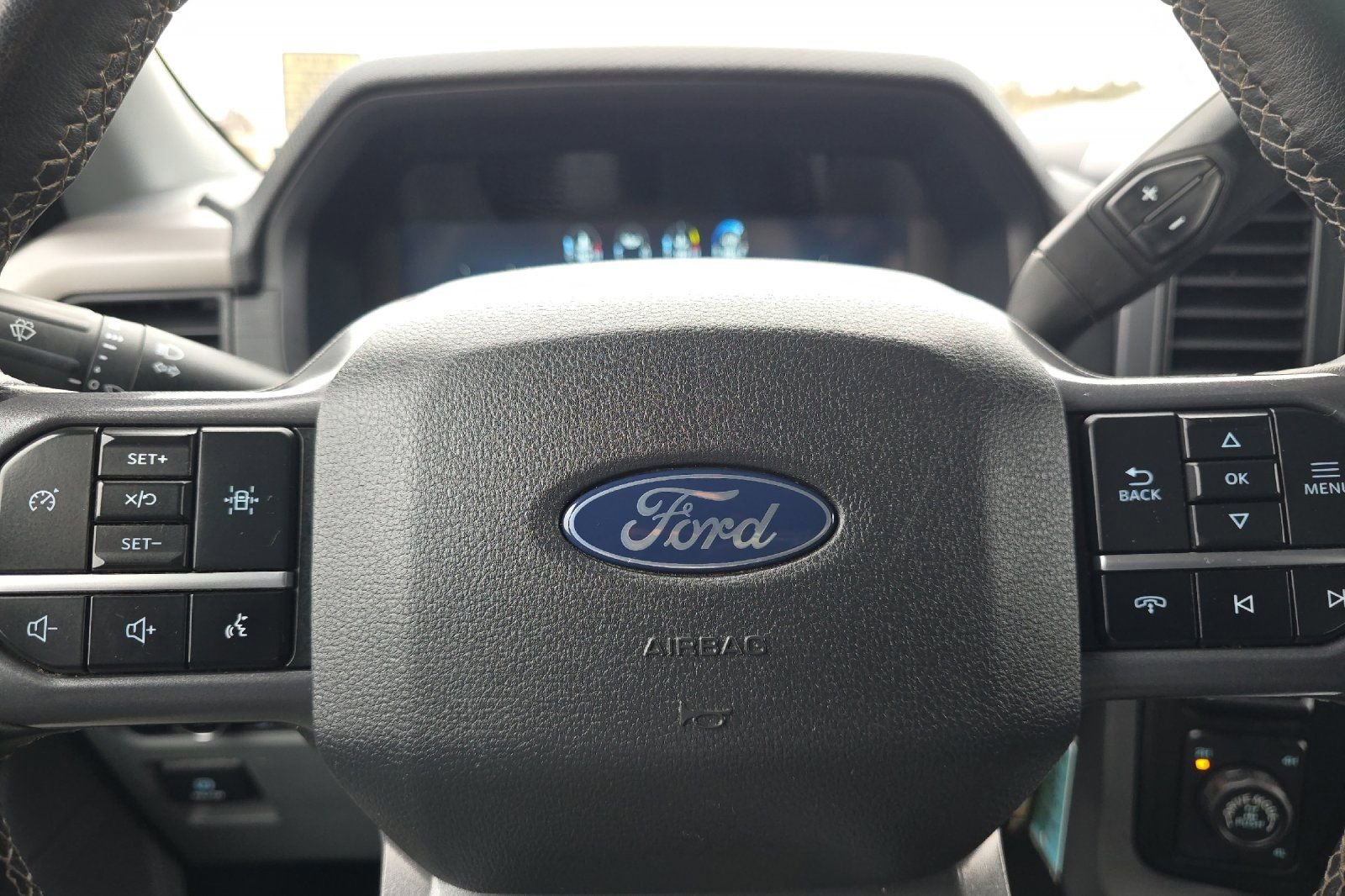 Used 2024 Ford F150 XLT w/ Mobile Office Package image 33