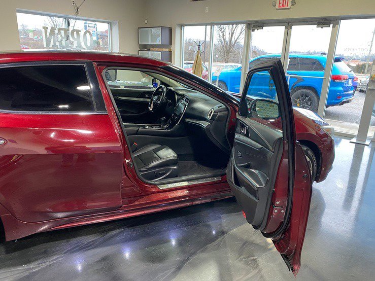 Used 2018 Nissan Maxima 3.5 SL image 17