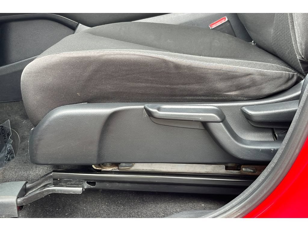Certified 2017 Honda HR-V LX image 13