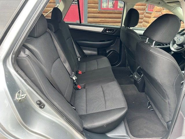 Used 2018 Subaru Outback 2.5i Premium image 25