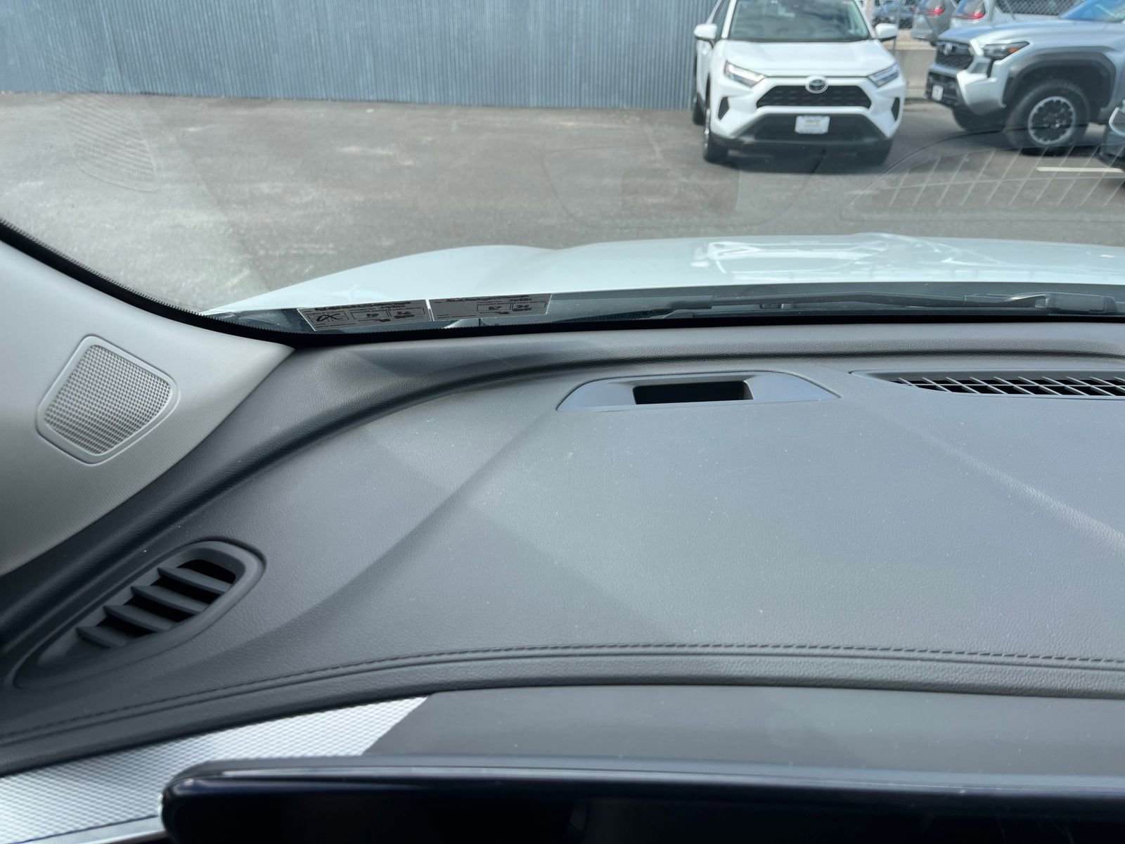 Used 2025 Buick Encore GX Preferred image 33