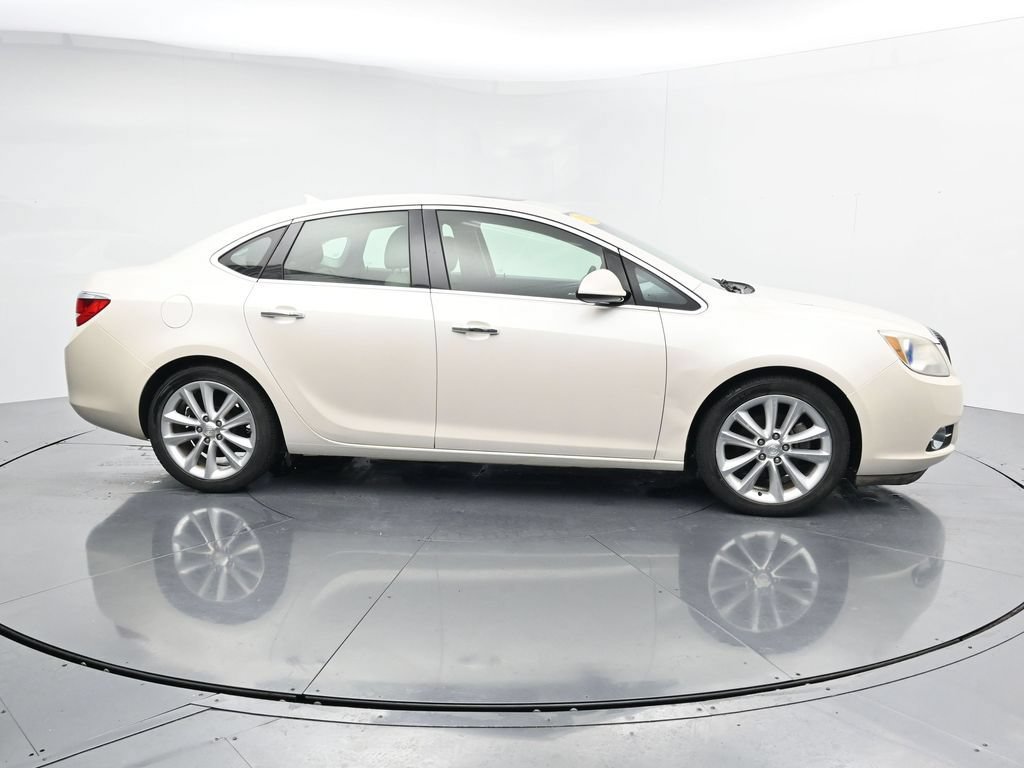 Used 2012 Buick Verano Convenience FWD image 9