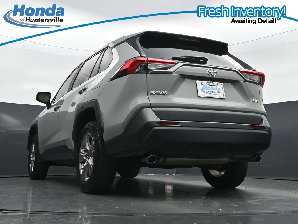 Used 2023 Toyota RAV4 XLE w/ Convenience Package FWD image 33