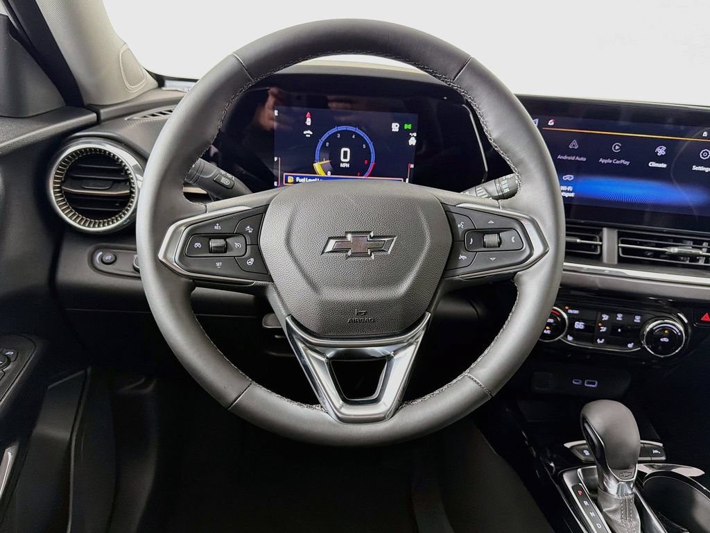 New 2026 Chevrolet Trax ACTIV w/ Driver Confidence Package FWD image 11