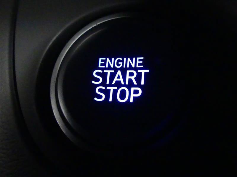 Used 2025 Hyundai Elantra SEL FWD image 19
