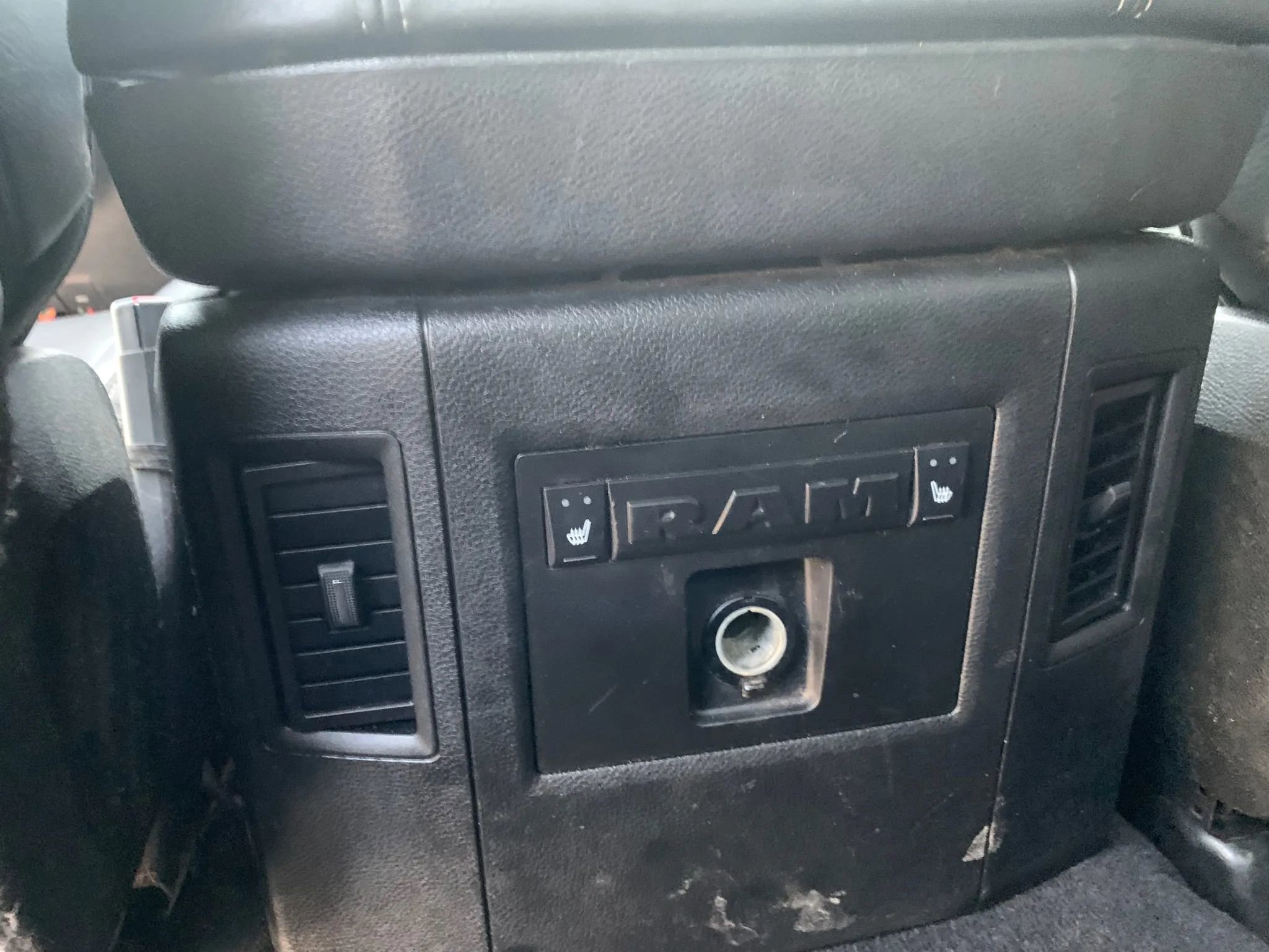 Used 2018 RAM 2500 Limited image 22