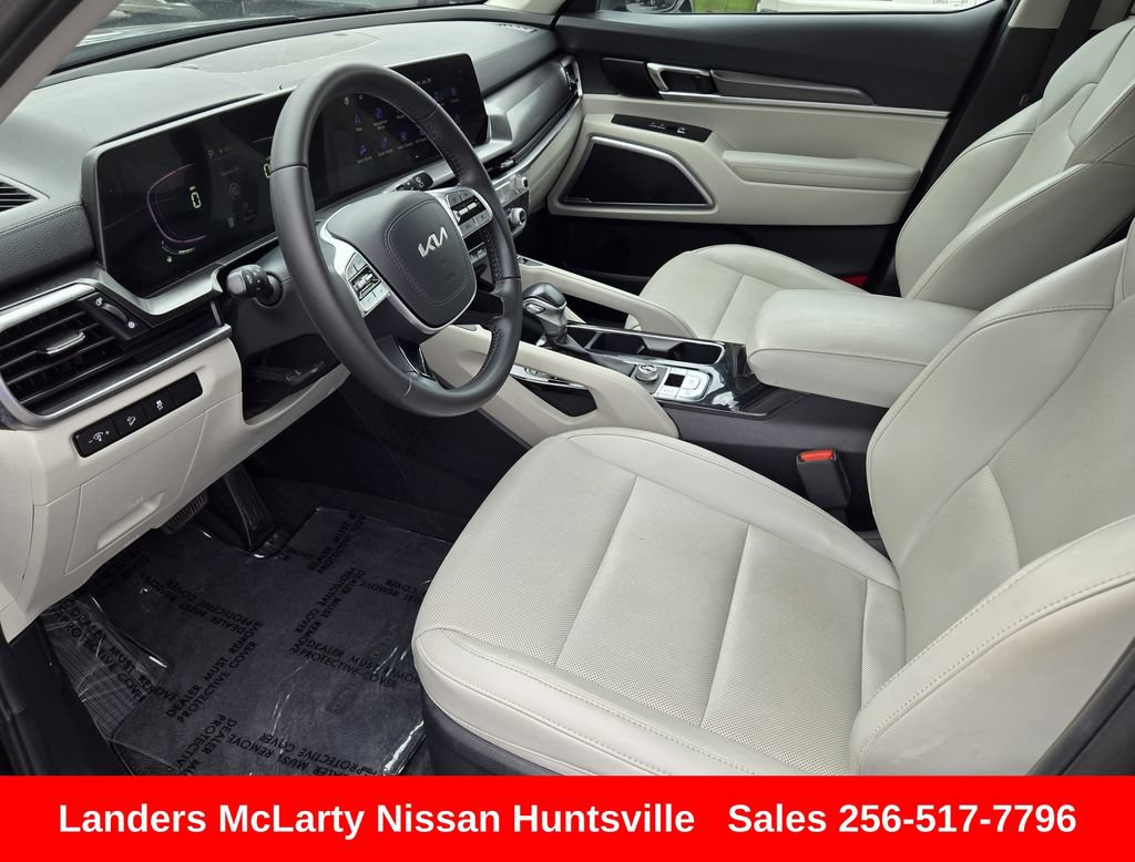 Used 2024 Kia Telluride S FWD image 18
