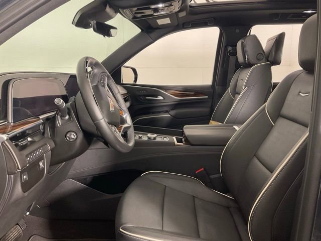 Certified 2024 Cadillac Escalade Premium Luxury image 25