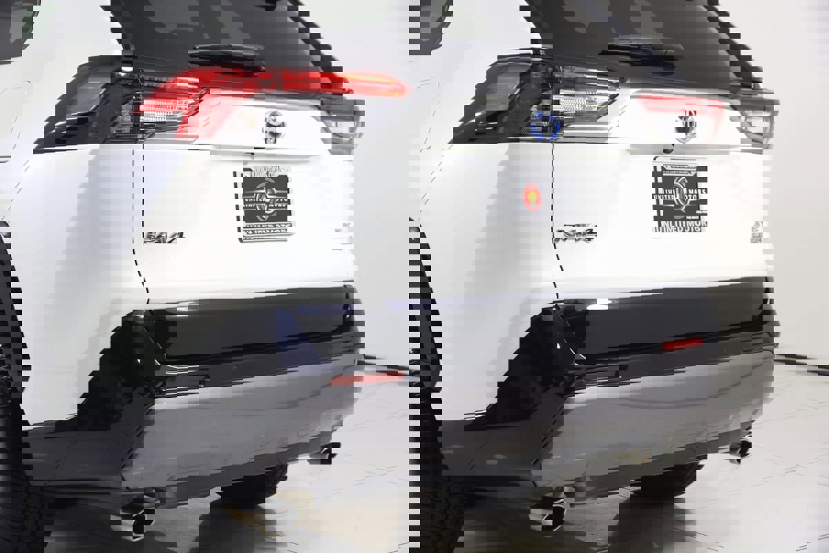 Used 2021 Toyota RAV4 XSE image 24