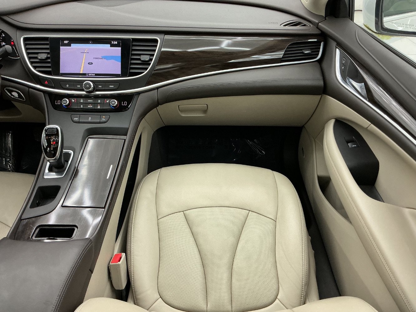 Used 2017 Buick LaCrosse Essence w/ Sun and Shade Package FWD image 29