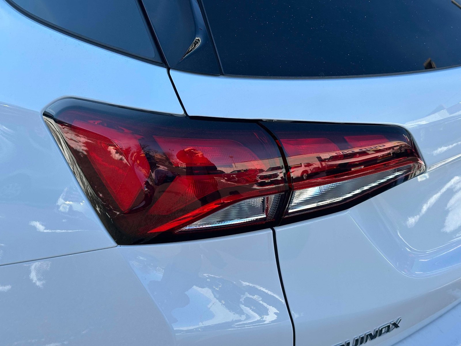 Used 2023 Chevrolet Equinox LT image 10