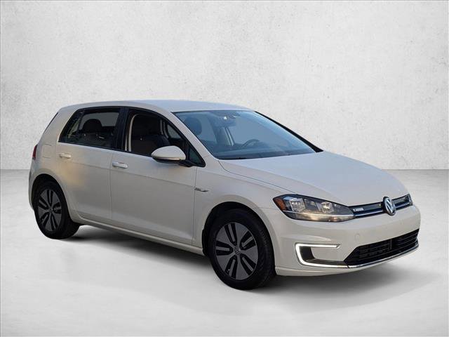 Used 2019 Volkswagen e-Golf SE w/ Driver Assistance Package image 3