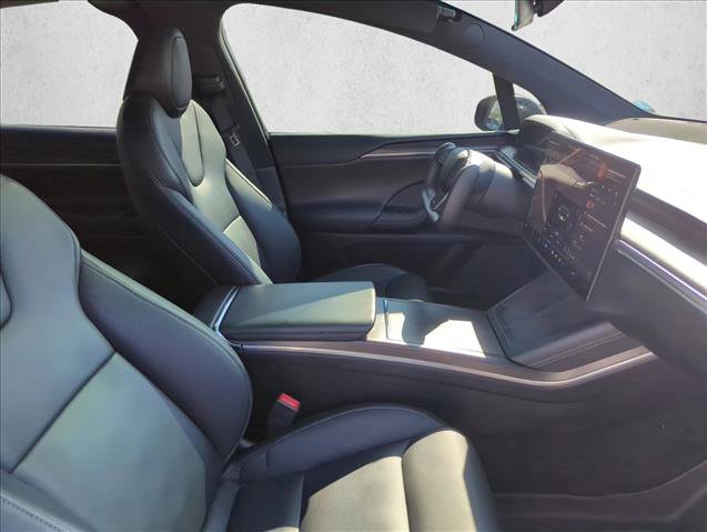 Used 2022 Tesla Model X Plaid image 23
