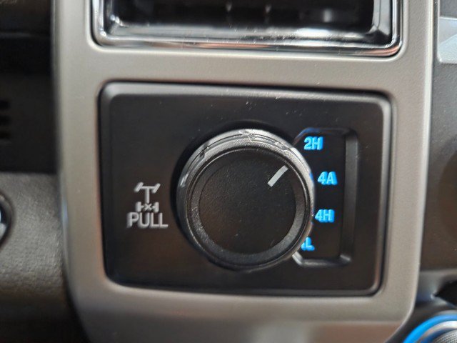 Used 2018 Ford F150 King Ranch w/ Equipment Group 601A Luxury AWD/4WD image 54