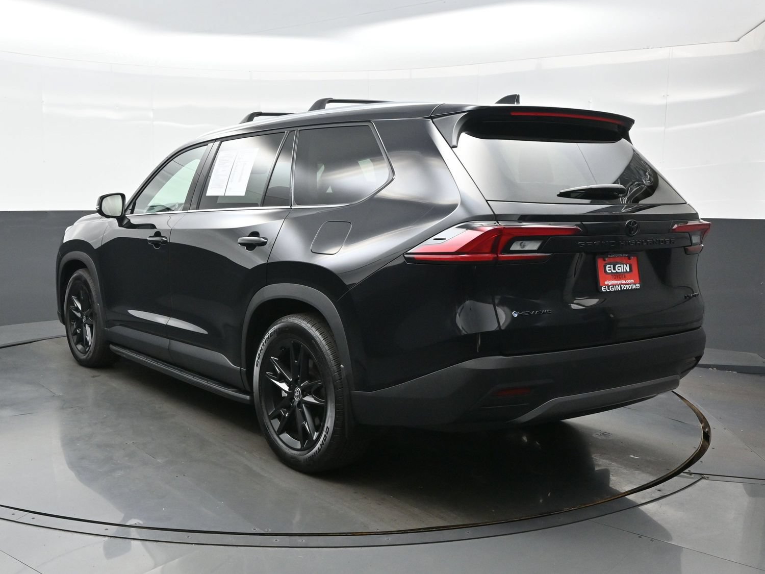 Used 2026 Toyota Grand Highlander AWD Hybrid image 4