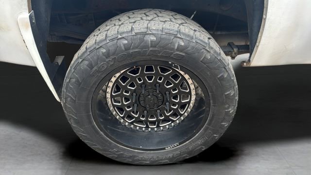 Used 2014 GMC Sierra 2500 SLE w/ SLE Preferred Package AWD/4WD image 28