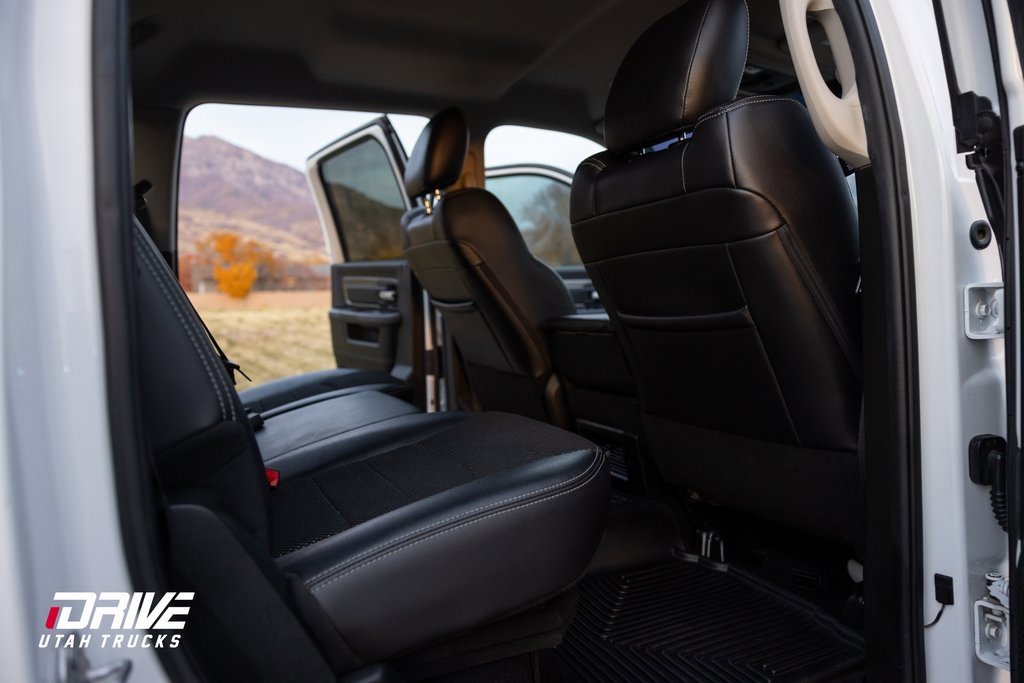 Used 2018 RAM 2500 Big Horn w/ Sport Appearance Group image 19