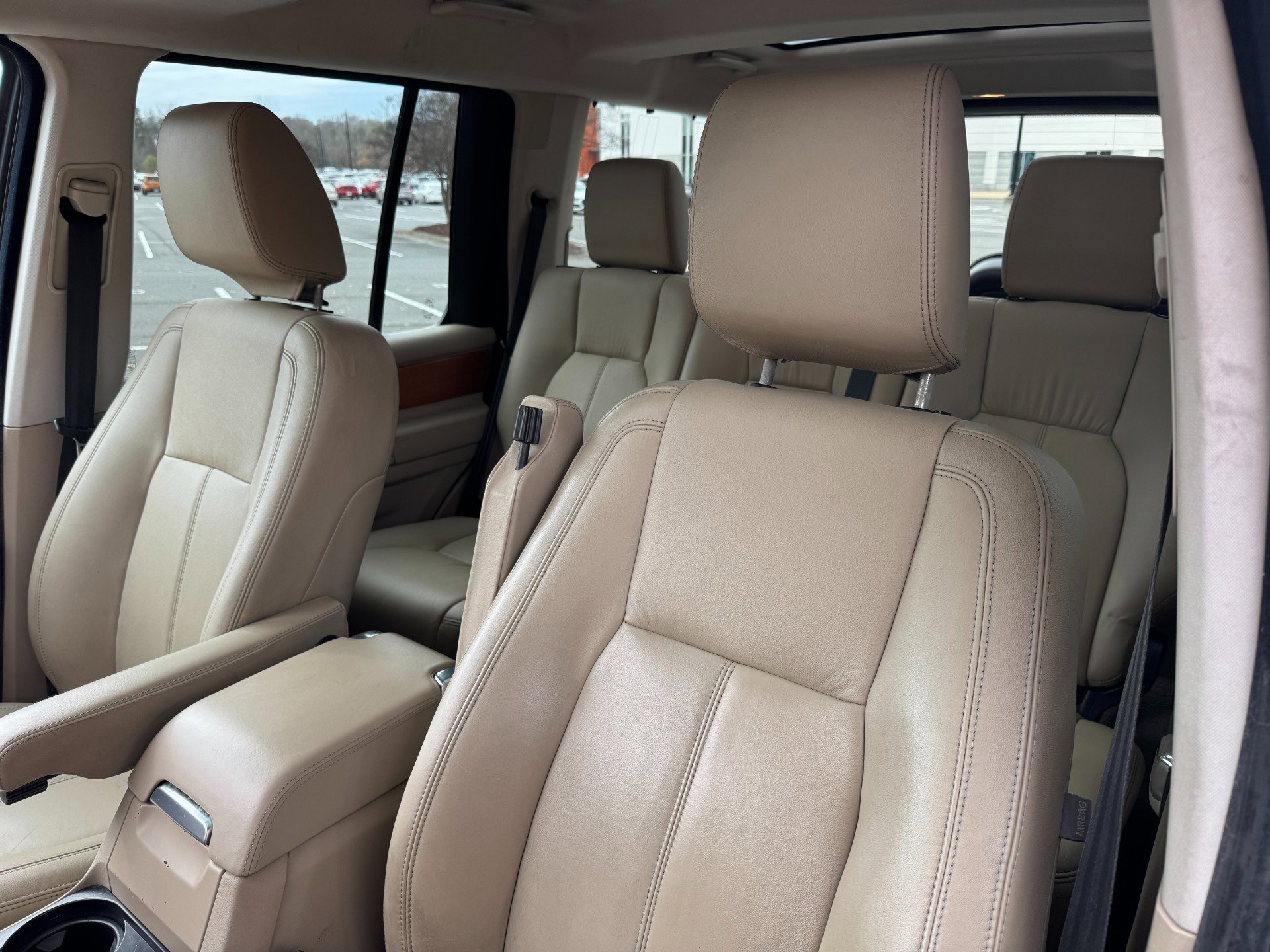 Used 2012 Land Rover LR4 HSE LUX image 23