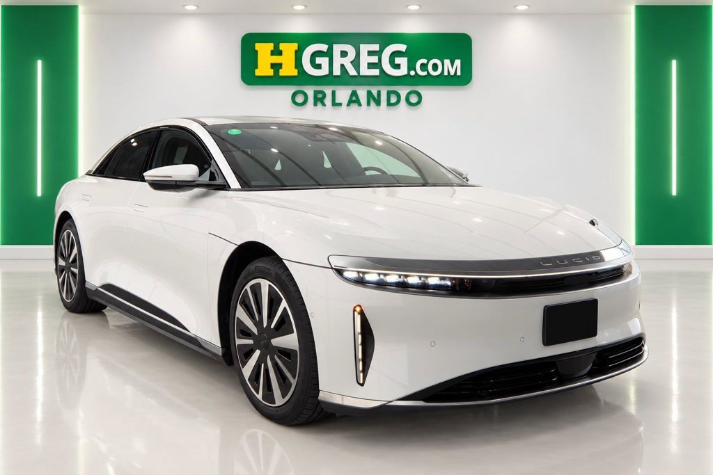 Used 2024 Lucid Air Touring AWD/4WD image 4